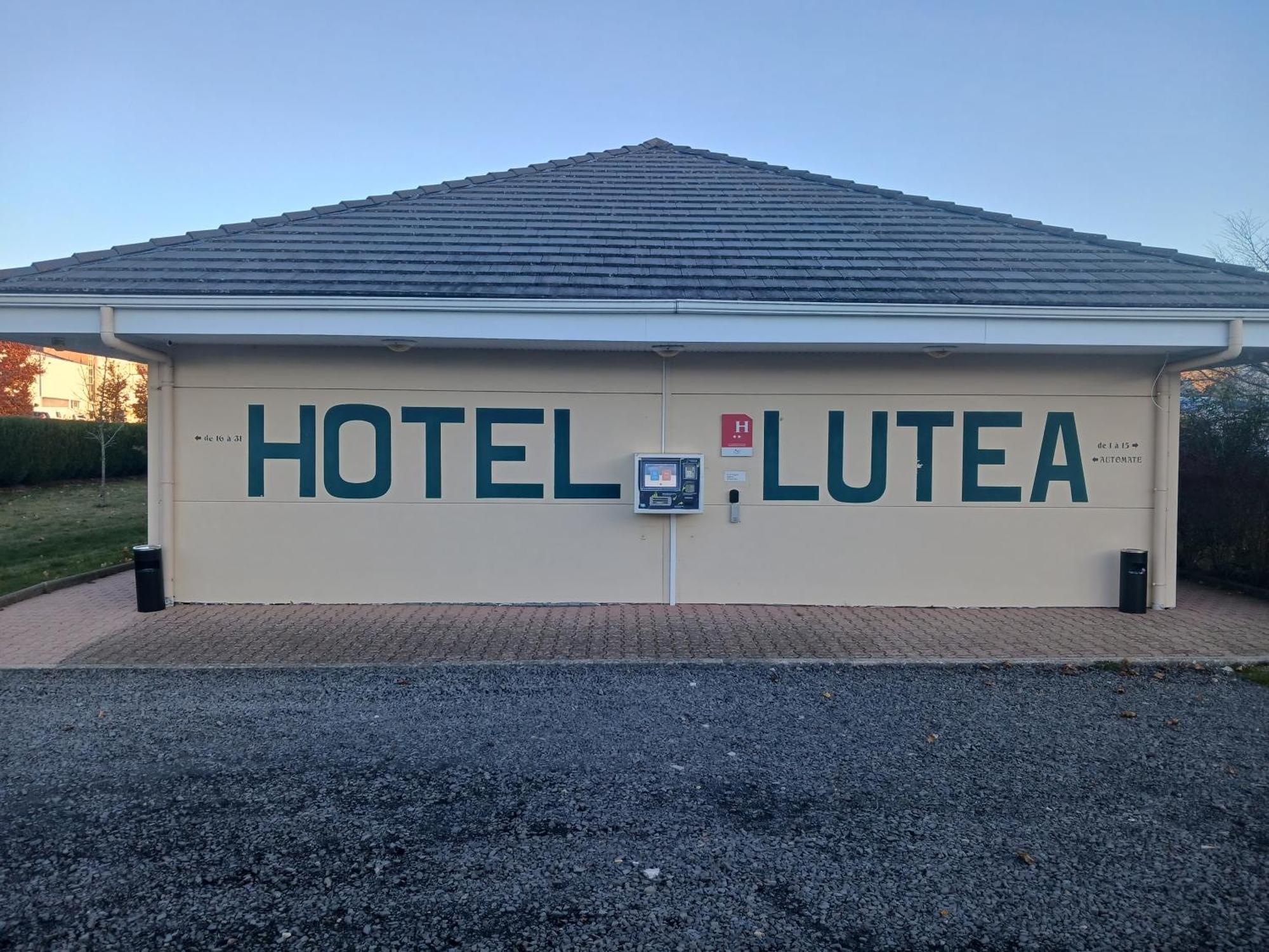 The Originals Access, Hotel Le Lutea Riom-ès-Montagne Екстериор снимка